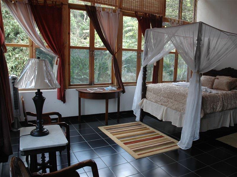 Forres Park Hotel Кингстон Экстерьер фото